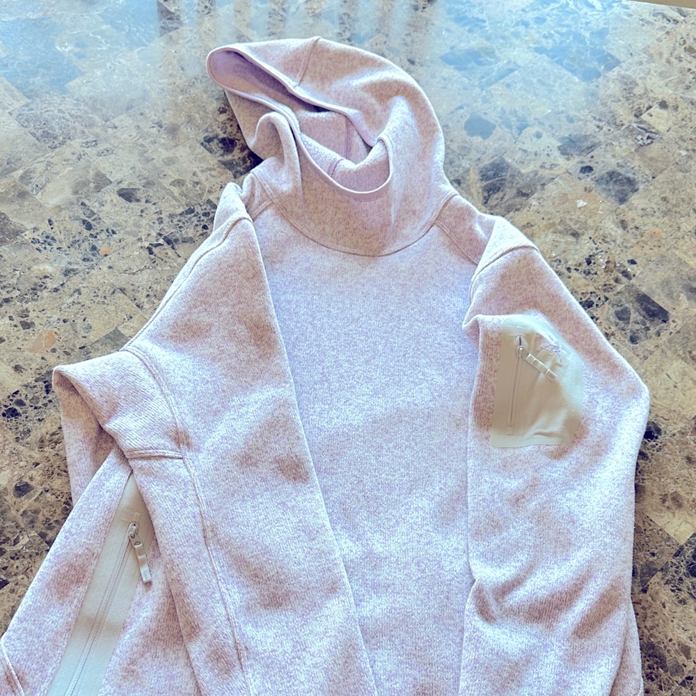 Arc'teryx Women's Cowl Neck Sweater in Soft Lavender